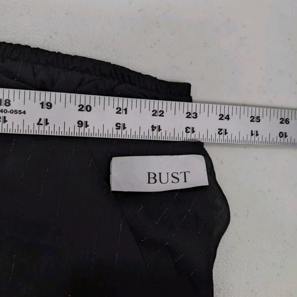 Torrid 1 One Shoulder Ruffle Crinkle Chiffon & Lurex Blouse 1X City Chic - Picture 13 of 13